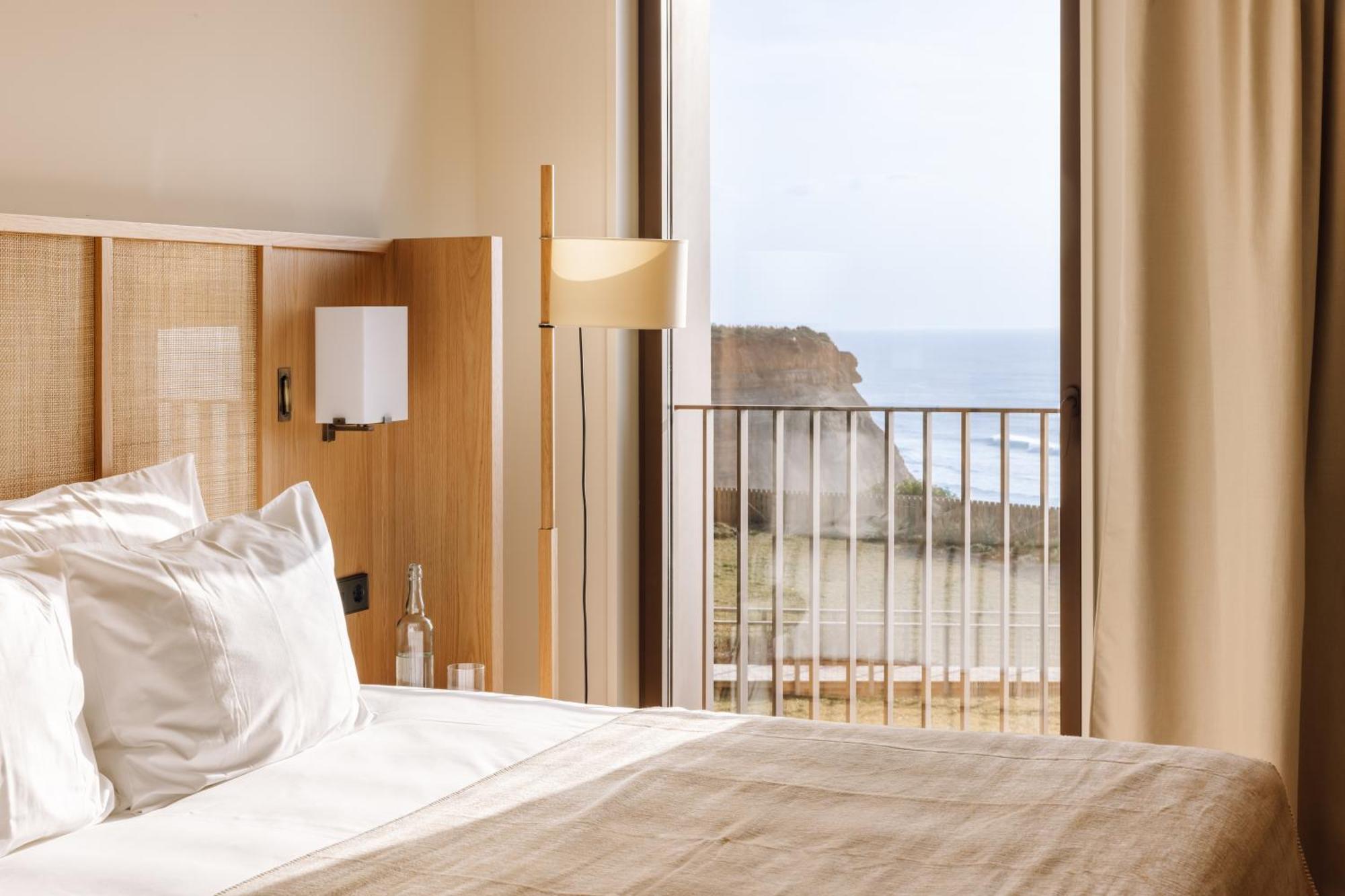 Aethos Ericeira Hotel Bagian luar foto